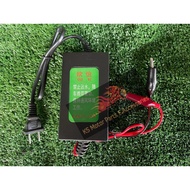 Portable Car Motorcycle Battery Charger 12V6AH-14AH 2A Automobile Motorcycle Pulse Repair Motorcycle