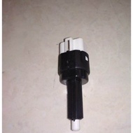 Switch Rem mobil Triton