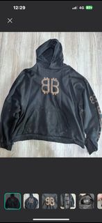 BALENCIAGA 巴黎世家 衣服👕T侐 帽踢