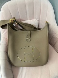 Hermes Evelyne 29 奶茶金扣連內袋 99%新