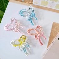 ILITA BUTTERFLY WING HAIR CLIP