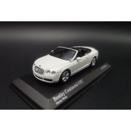 Minichamps 1: 64 Bentley Continental GTC, Mini Cut Bentley Mainland GTC Convertible.