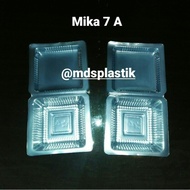 SMALL CAKE PLASTIC MICA 7A AND 7C MICA/ Food Storage Container