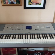 Piano Yamaha DGX 640 Portable Grand Maple