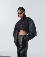 解構不對稱飛行外套