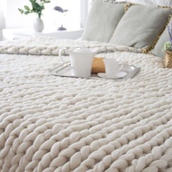 HAPPY TIME-80X100cm New Warm Handmade Chunky Knit Blanket Thick Home Bed Decor