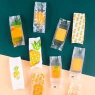 PINEAPPLE CAKE BAG SIZE 13.4X4.5CM + CAKE TRAY