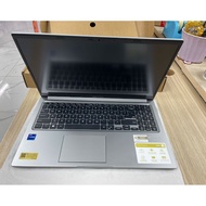 Laptop Asus Vivobook 15 X1502VA-BQ886W (i7-13620H) (Bạc) - Đã kích hoạt