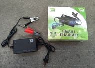 Motorcycle Battery Smart Charger 12 Volts