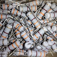 330 ohm 2watt Resistor