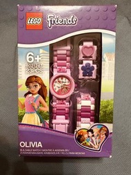 減價出售。國際品牌、LEGO Friends Olivia組裝手錶，100%正品正貨。功能正常。適合6歲以上的兒童。手錶包含23個零件，可以組裝成獨特的手錶。手錶的錶盤上有Olivia的圖案，錶帶可以