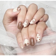 Up nails with anesthetic pattern
