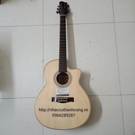 Cheap Wooden Acoustic Guitar (Free Bags, Keys, Strings 1,2,3)