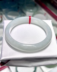 冰種 天然翡翠 緬甸 A玉 玉鐲 • 冰種芙蓉湖水藍翡翠福鐲