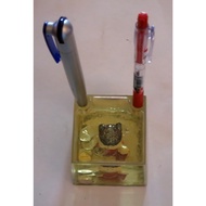 Acrylic Table Pen Holder Size 7x7x6.5 cm.