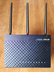 ASUS AC1900 雙頻 Gigabit 路由器