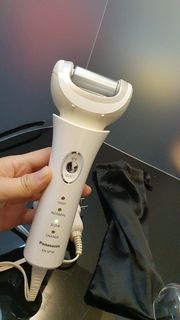 Panasonic 臉部緊緻按摩器 EH-SP30水煮蛋肌日本緊緻彈力防水小臉機