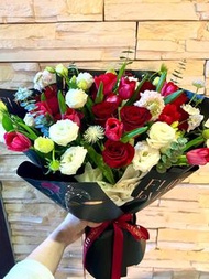 ❣️ 👩🏻‍❤️‍👨🏻情人節花束 玫瑰花+鬱金香花束 畢業花束 母親節花束 花束