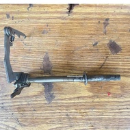 Gear axle yamaha l2s l2sn l2super gear axle Original / 3388