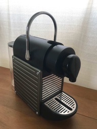 เครื่องกาแฟแคปซูล Nespresso pixie