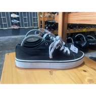 SNEAKERS SHOES SIZE 6.5UK(25.5CM) BUNDLE