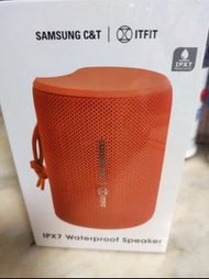 Samsung C&T ITFIT IPX7 防水喇叭ITFIT by Samsung C&T IPX7 防水藍牙喇叭 ITFITSP02OE