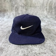 Topi Vintage Nike SnapBack