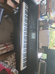 YAMAHA Clavinova CVP-305 電子琴