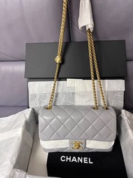 Chanel Classic Flap Bag 灰藍色鏈條包