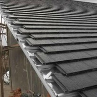 Genteng beton dan baja ringan terpasang