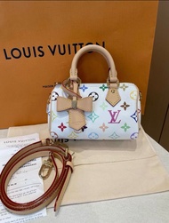 LV Lv speedy nano 村上隆白三彩🌈 16 x 7.5 x 10 cm 肩帶可調節長短 全新有單Fullset  💰21500