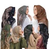 (130X130) Hijab Segiempat Motif Denay Syar'I Lc / Motif Jilbab Deany