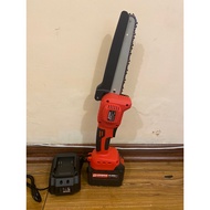 DRAMA D5208 family mini handheld battery chain saw, 8 inches, 20cm long bar, uses universal battery,