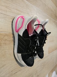 Adidas UltraBOOST 19 W 黑色運動鞋