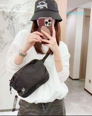 Arcteryx 2.5L HELIAD 6  bag多功能斜挎包 腰包 胸包 情侶款 黑色 軍綠 粉色 紫色 灰色 卡其