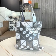 *SHIHNA名牌精品* BAOBAO ISSEY MIYAKE 三宅一生 6x6亮面手提包