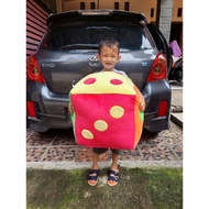 JUMBO DICE PILLOW...size 35 cm 田 35 cm