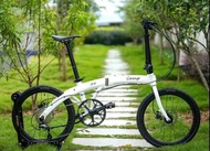 2025 新款 CAMP P10 10速碟剎20吋折叠車 送水架前後蛙燈叮叮