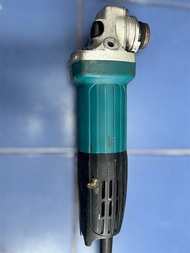 เครื่องเจียร์ Makita รุ่น GA4031