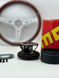 คอพวงมาลัย MOMO แท้ Made in Italy แบบ Collapsible สำหรับ Mazda RX-7 1986 ของอยู่ในไทย มีที่เดียว 570