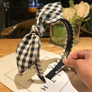 Black grid rabbit ear hairtie (RS1686)