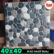 Keramik Kasar 40x40 IKAD Motif Batu Alam Lantai Kamar Mandi/Teras