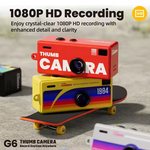 Retro 1984 Thumb Camera Mini Keychain Backpack Portable CCD Digital Camera