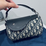 迪奧男包Dior Mini Roller bag 迷你圓筒男包狀況很好👌