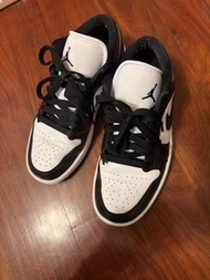Air Jordan 1 Low Black White