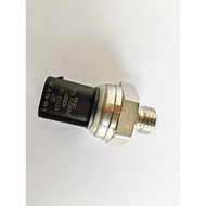 Exhaust Pressure Sensor For Mercedes For Benz For CLS C219 For M-Class W164 For R-Class OM642 3.0 En
