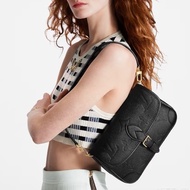 LV（率性款✨黑牛皮金釦Diane法棍包M46386