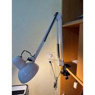 Student desk lamp with bright yellow 5w bulb.
