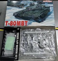 威龍3506&amp;3010~1/35系列 T-80MBT '蘇聯陸軍'&amp;戰車兵員組