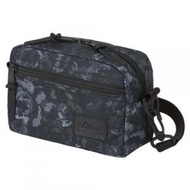 GREGORY - PADDED SHOULDER POUCH M BLACK TAPESTRY